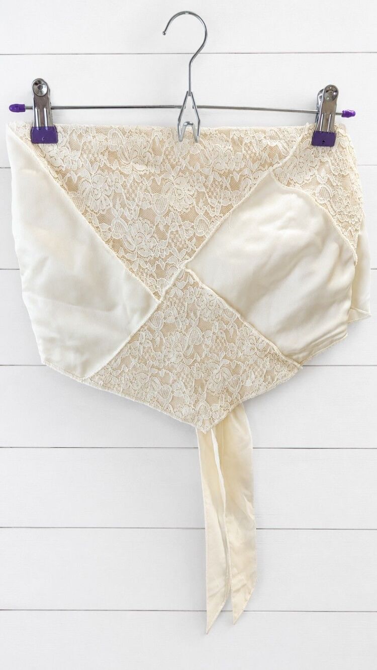 Altered State NWT Strapless Lace Ivory Back Tie Cropped Top Large $52